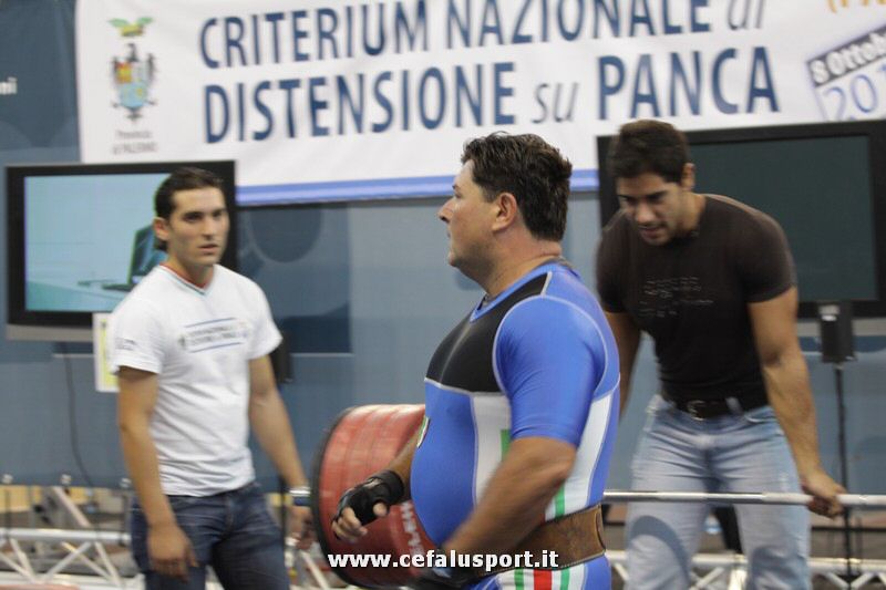 111008 sport 240_tn.jpg
